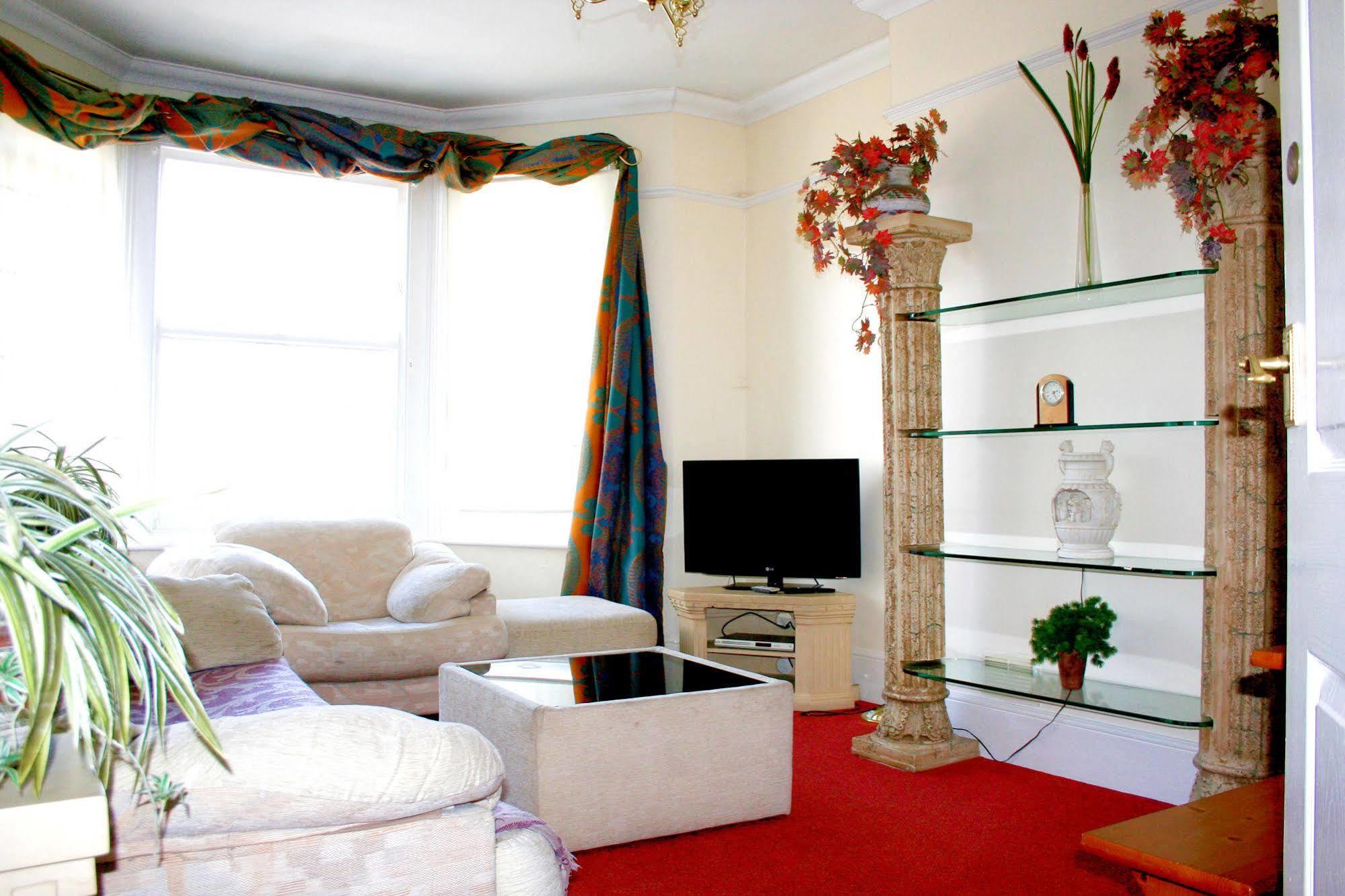 סאות'אנד און סי Ilfracombe House Hotel - Near Cliffs Pavilion מראה חיצוני תמונה