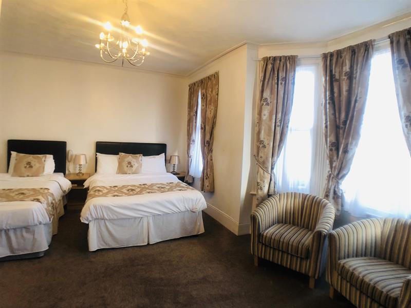 סאות'אנד און סי Ilfracombe House Hotel - Near Cliffs Pavilion מראה חיצוני תמונה